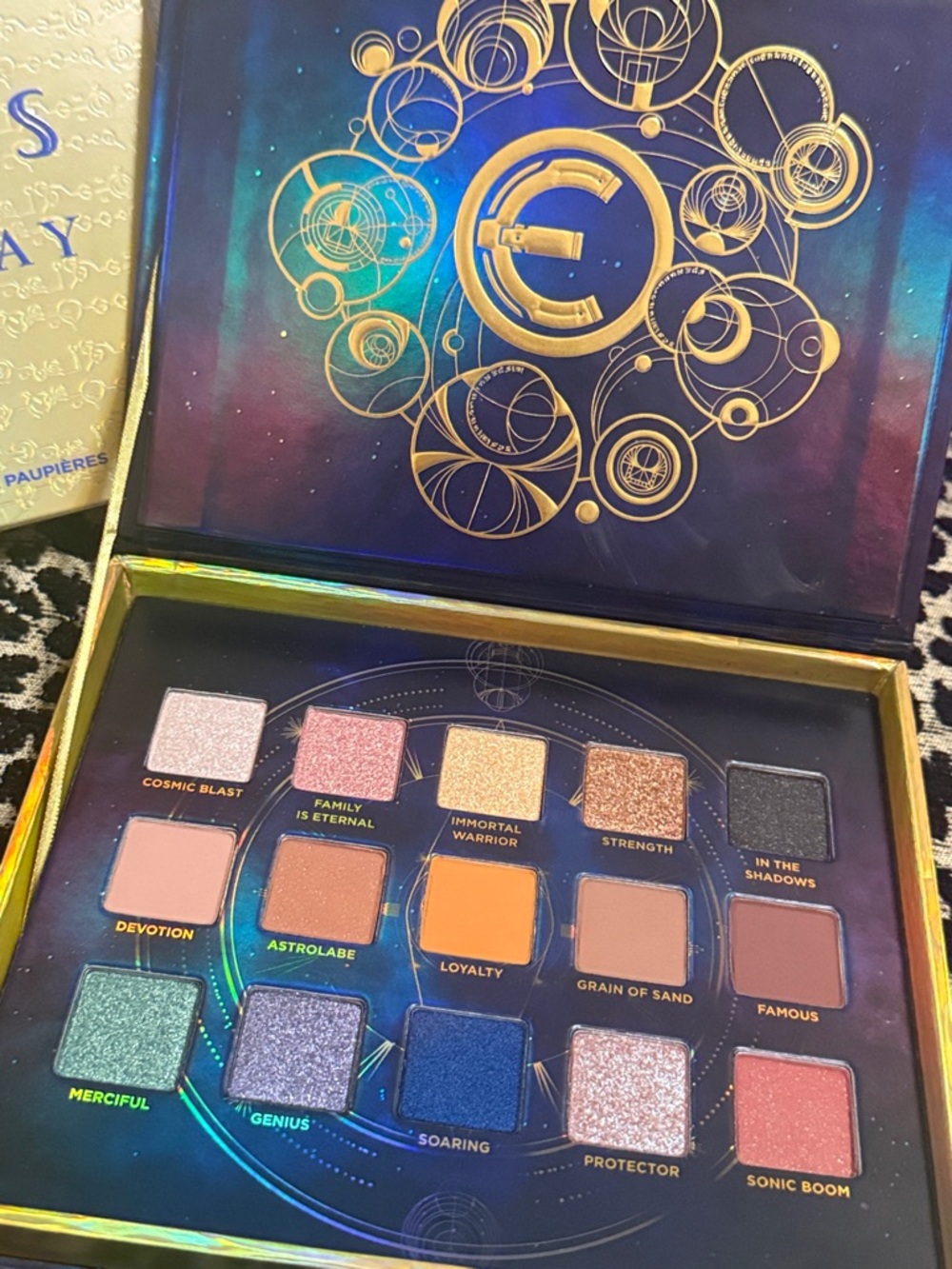 🌼✨ETERNALS URBAN DECAY MARVEL EYE SHADOW PALETTE BRAND NEW IN BOX 🌼✨ - Picture 3 of 11